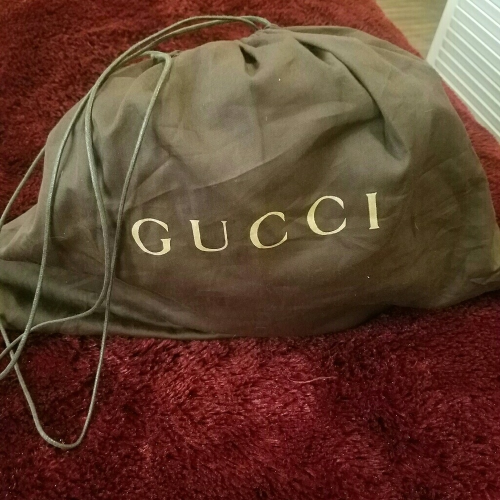 Gucci GG charm powder blue handbag! - Picture 7 of 8